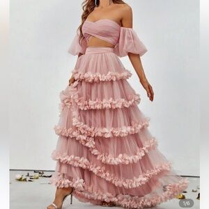 Elegant Pink Tiered Tulle Maxi Skirt